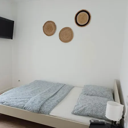 Studio De Standing Refait A Neuf Aux Portes De Paris ! Apartment *